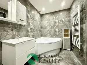 Prodej rodinného domu, Obrnice - Chanov, Rudé armády, 180 m2