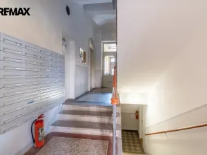 Pronájem bytu 2+kk, Praha - Vinohrady, Korunní, 65 m2