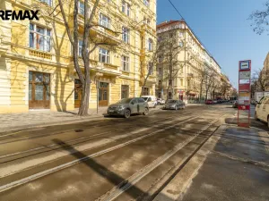 Pronájem bytu 2+kk, Praha - Vinohrady, Korunní, 65 m2