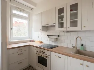 Pronájem bytu 2+kk, Praha - Vršovice, Kišiněvská, 52 m2