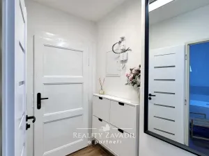 Pronájem bytu 2+kk, Pardubice, Teplého, 40 m2