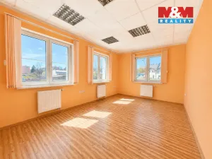 Pronájem kanceláře, Hlinsko, Tyršova, 196 m2