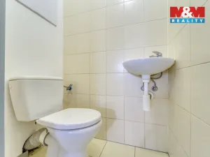 Pronájem bytu 2+1, Plzeň - Doubravka, Na Dlouhých, 58 m2