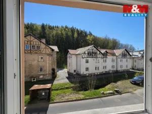 Prodej bytu 3+1, Oloví - Hory, 74 m2