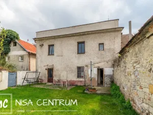 Prodej rodinného domu, Smečno, nám. T. G. Masaryka, 460 m2