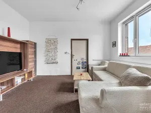 Prodej činžovního domu, Sezemice, Jungmannova, 690 m2