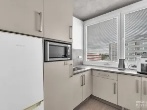 Pronájem kanceláře, Hradec Králové, Akademika Heyrovského, 30 m2