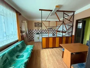 Prodej rodinného domu, Jesenec, 110 m2