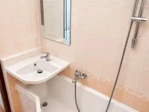 Prodej bytu 3+1, Praha - Krč, Za dvorem, 75 m2