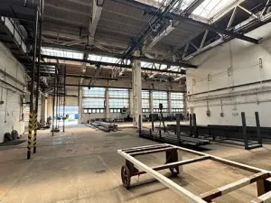 Pronájem výrobních prostor, Kroměříž, 1290 m2