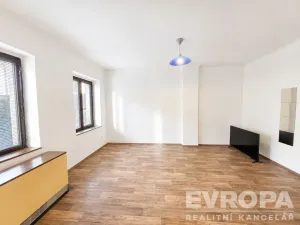 Pronájem bytu 1+1, Praha - Braník, Branická, 46 m2