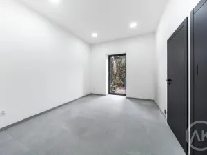 Pronájem obchodního prostoru, Ostrava - Moravská Ostrava, Poděbradova, 38 m2