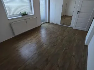 Pronájem bytu 2+kk, Praha - Vysočany, 52 m2