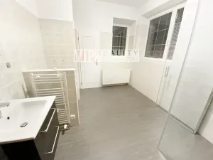 Pronájem bytu 2+1, Brno, Tůmova, 61 m2