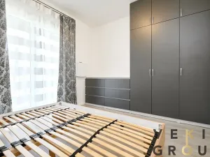 Prodej bytu 2+kk, Praha - Libeň, Novovysočanská, 53 m2