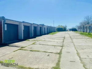 Prodej garáže, Staré Město, Kopánky, 18 m2