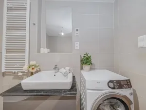 Prodej bytu 3+kk, Praha - Strašnice, Zvěřinova, 69 m2