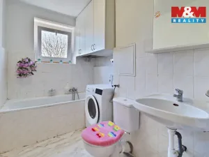 Pronájem bytu 2+1, Bílina - Teplické Předměstí, Sídliště SHD, 48 m2