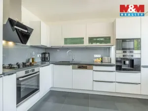 Prodej bytu 3+1, Praha - Prosek, Bílinská, 61 m2