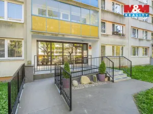 Prodej bytu 3+1, Praha - Prosek, Bílinská, 61 m2