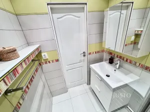 Prodej bytu 4+1, Ústí nad Labem - Všebořice, Spartakiádní, 82 m2