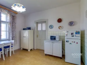 Pronájem komerční nemovitosti, Praha - Horní Počernice, Dobšická, 150 m2