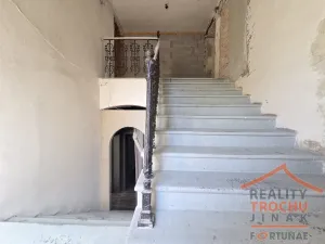 Prodej rodinného domu, Meziměstí - Starostín, 390 m2