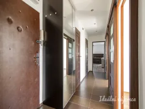 Pronájem bytu 4+kk, Praha - Michle, Na úhoru, 84 m2