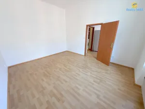 Pronájem bytu 1+1, Praha - Žižkov, Chelčického, 40 m2