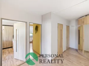 Prodej bytu 3+1, Libčice nad Vltavou, Pod Saharou, 62 m2