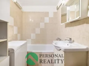 Prodej bytu 3+1, Libčice nad Vltavou, Pod Saharou, 62 m2