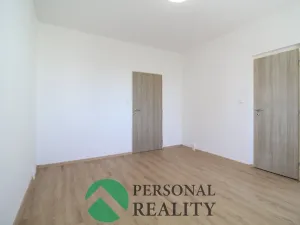 Prodej bytu 3+1, Rotava, Sídliště, 73 m2