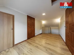 Prodej rodinného domu, Lomnice, Kraslická, 166 m2