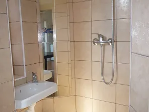 Pronájem bytu 2+kk, Praha - Vinohrady, Perunova, 29 m2