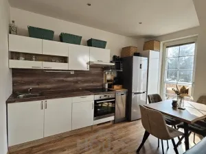 Prodej bytu 2+kk, Holubice, Za Dvorem, 63 m2