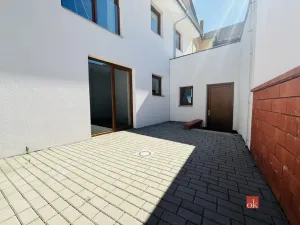 Pronájem bytu 3+kk, Valtice, P. Bezruče, 99 m2