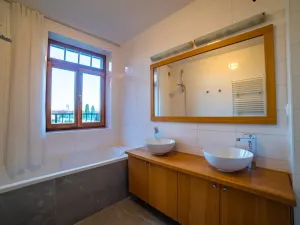 Pronájem rodinného domu, Praha - Nebušice, Malý dvůr, 250 m2