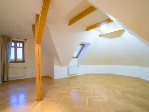 Pronájem rodinného domu, Praha - Nebušice, Malý dvůr, 250 m2