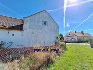 Prodej rodinného domu, Nepomyšl, 349 m2