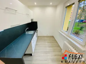 Pronájem bytu 2+1, Karviná, Horova, 56 m2