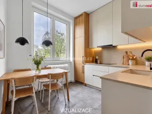 Prodej bytu 4+1, Plesná, 5. května, 79 m2