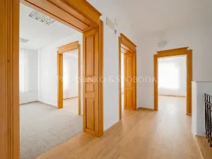 Prodej kanceláře, Mělník, Českolipská, 418 m2