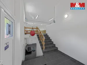 Prodej obchodního prostoru, Hradec Králové - Pražské Předměstí, Seydlerova, 195 m2