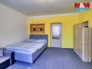 Prodej rodinného domu, Oplot, 140 m2