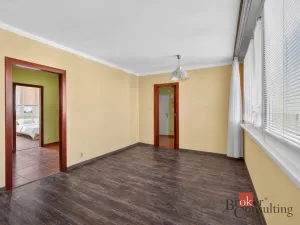 Prodej bytu 3+1, Praha - Újezd nad Lesy, Miletická, 67 m2