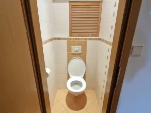 Pronájem bytu 4+1, Praha - Miškovice, Na Kačence, 80 m2