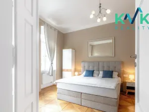 Prodej bytu 3+1, Karlovy Vary, Mariánskolázeňská, 69 m2