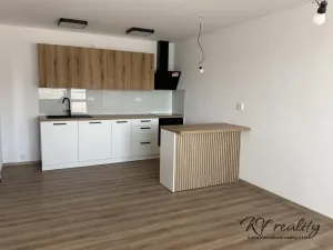 Pronájem bytu 2+kk, Vsetín, Jiráskova, 50 m2