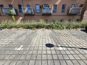 Pronájem garážového stání, Brno, Zábrdovická, 14 m2