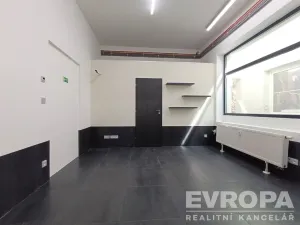 Pronájem výrobních prostor, Nová Paka, okres jičín, 200 m2